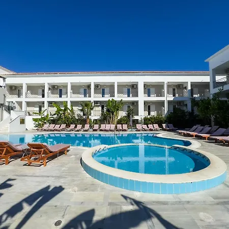 Mojo Zante Отель Лаганас