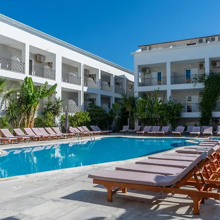 Hotel Mojo Zante 3*